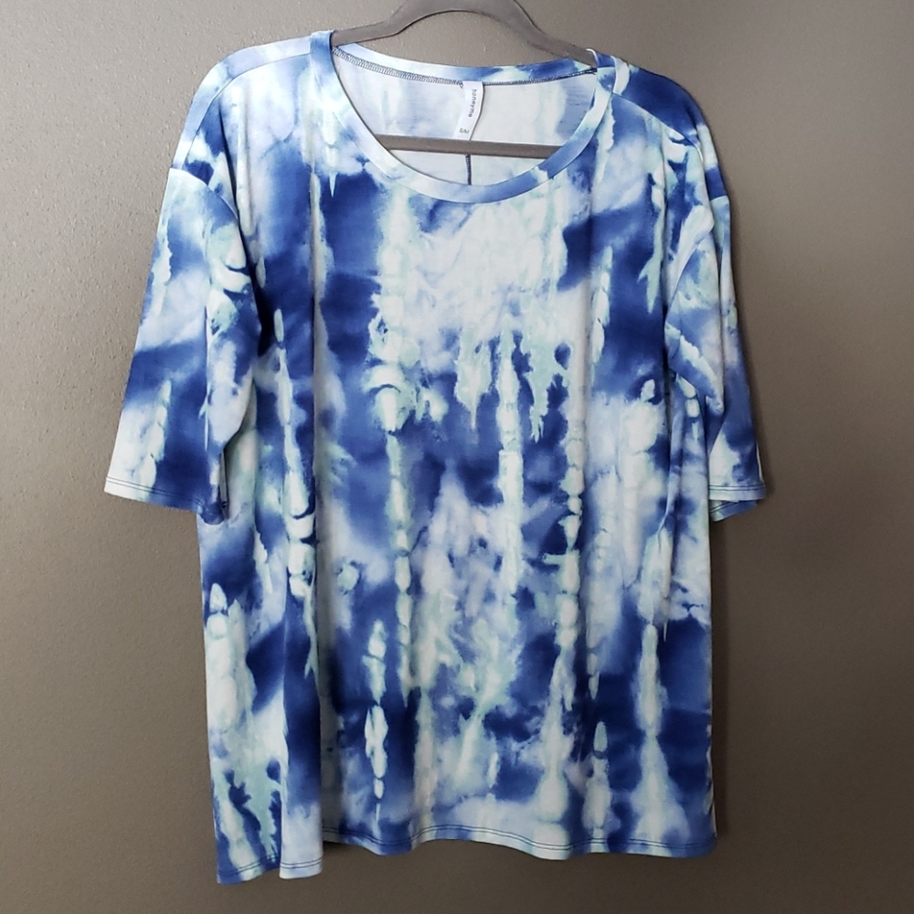 NWOT Honeyme top